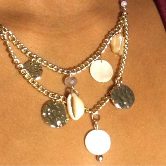 Handmade boho chic necklace - Picture 2 of 3